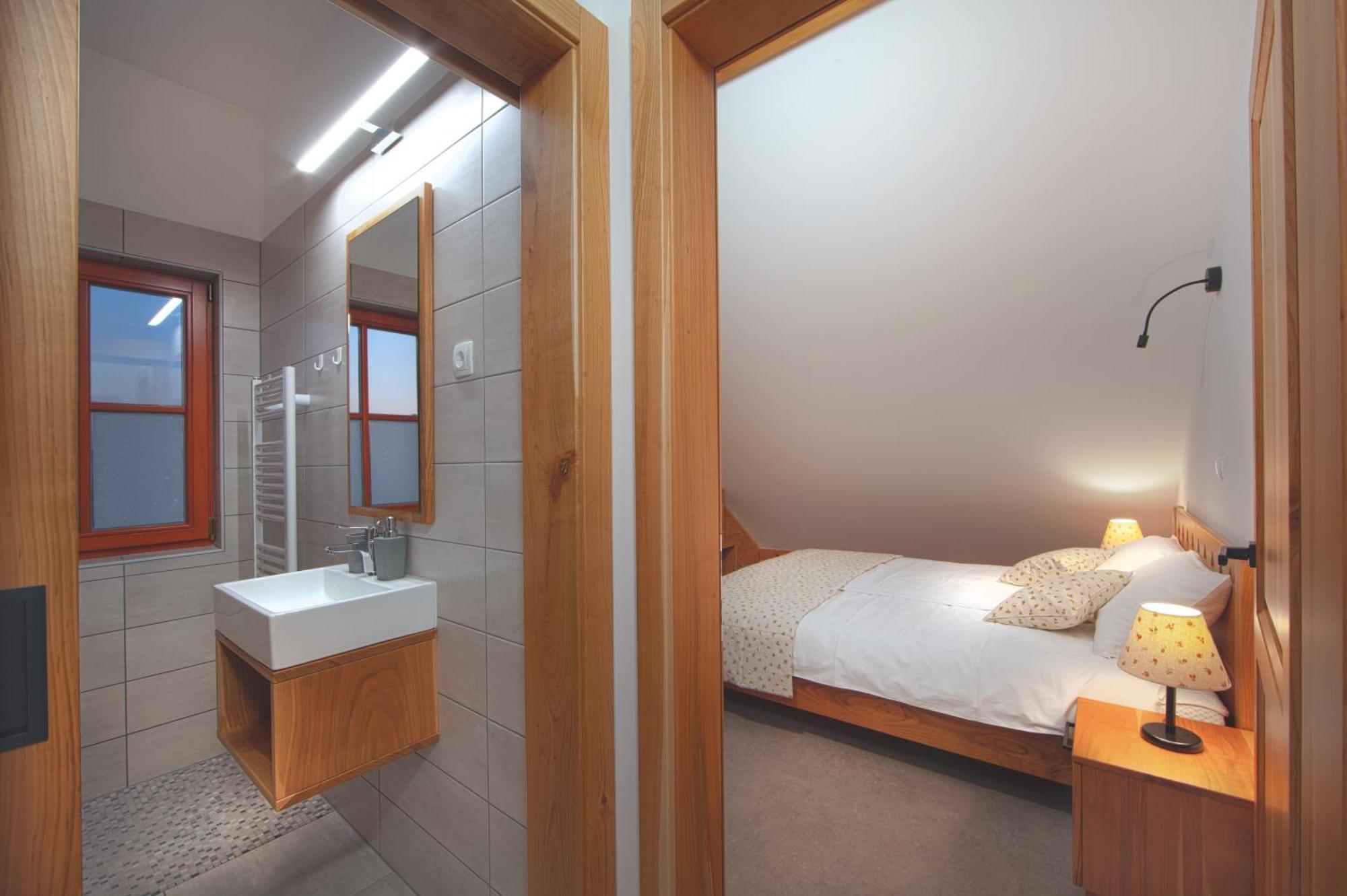 Spodnji Jakobski Dol Wine & Tourism Bracko B&B 외부 사진